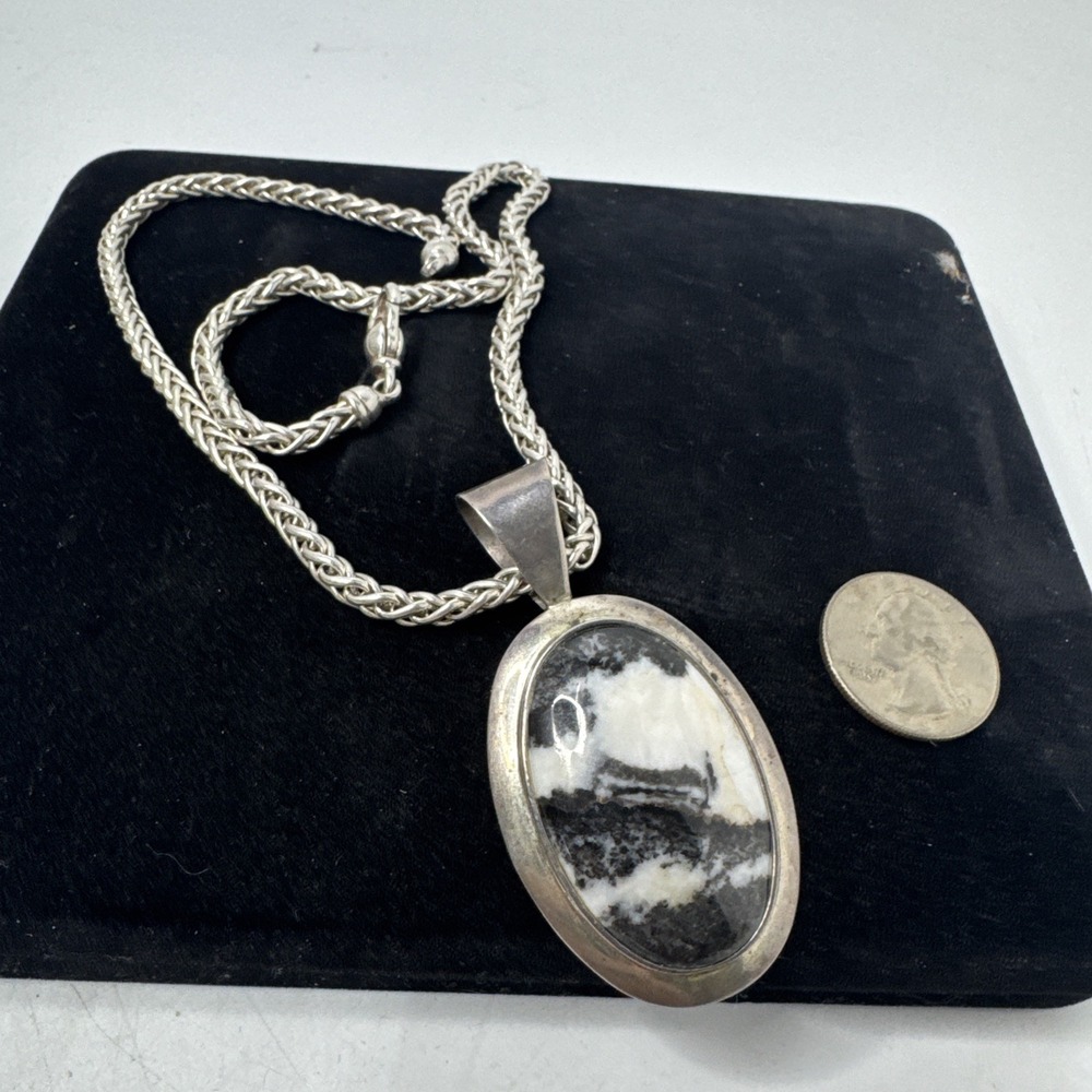 Vintage White Buffalo Turquoise Pendant Navajo Sterling Silver Necklace